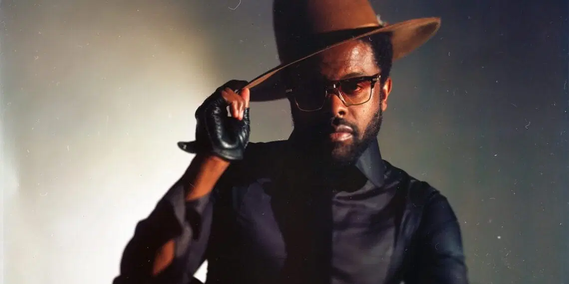 adrian-younge-1140x570