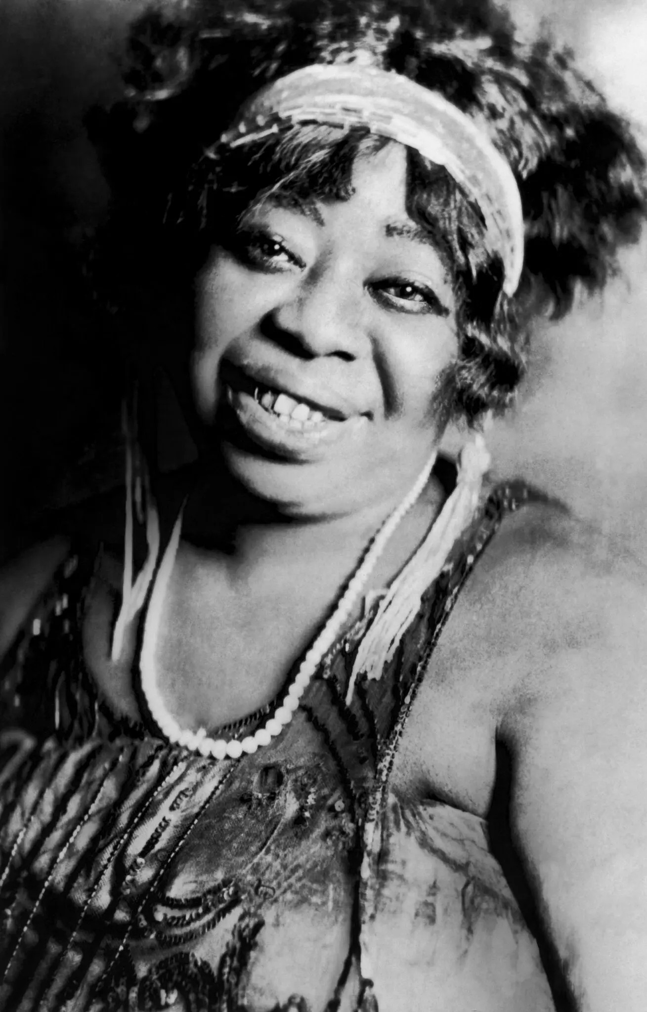 29cul-ma-rainey-02-fcbp-superJumbo