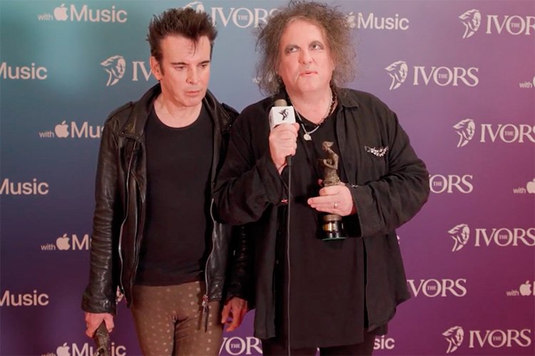 SimonGallup
