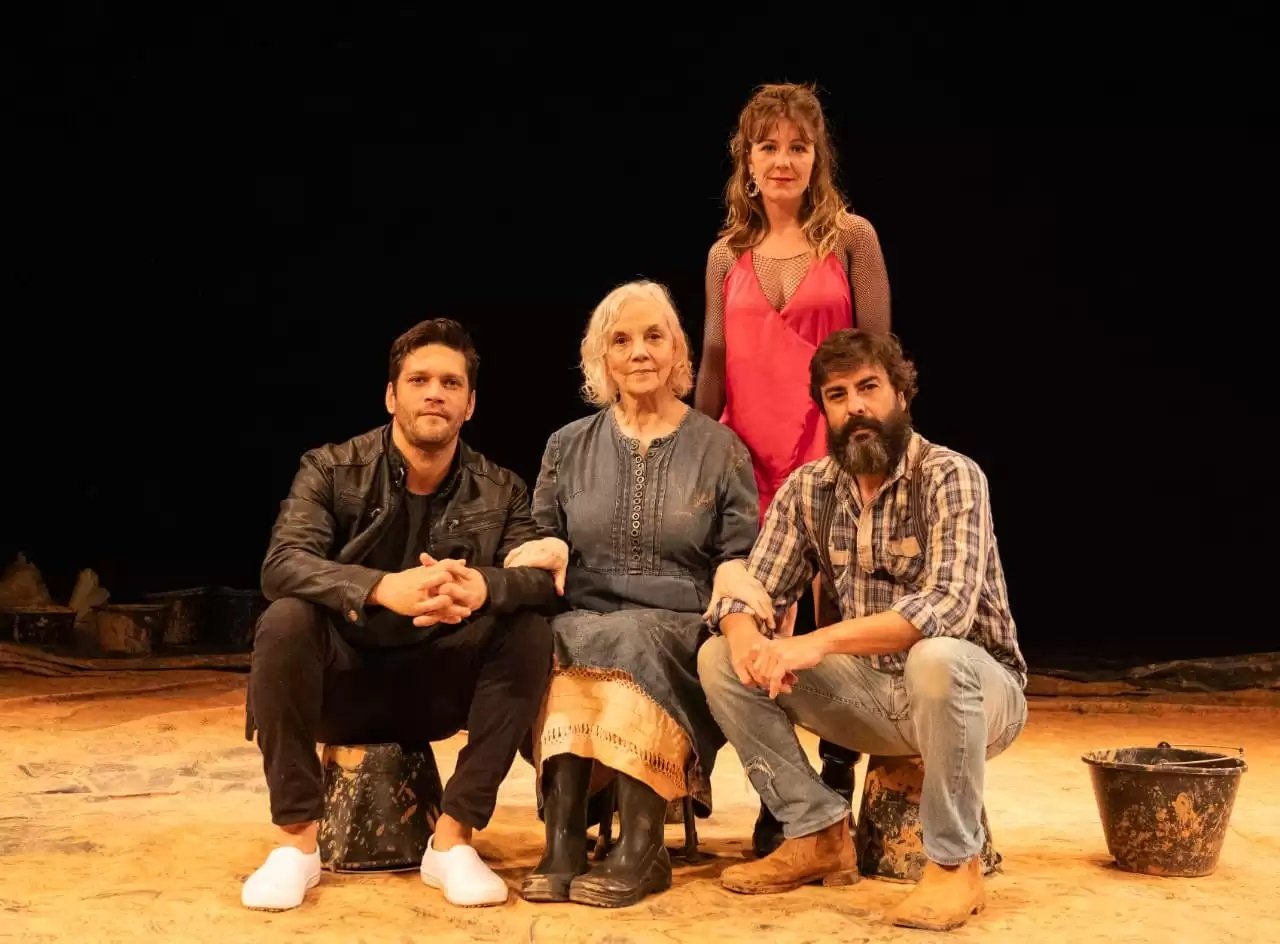 6-Elenco-de-Tom-na-Fazenda-Foto-Victor-Pollak
