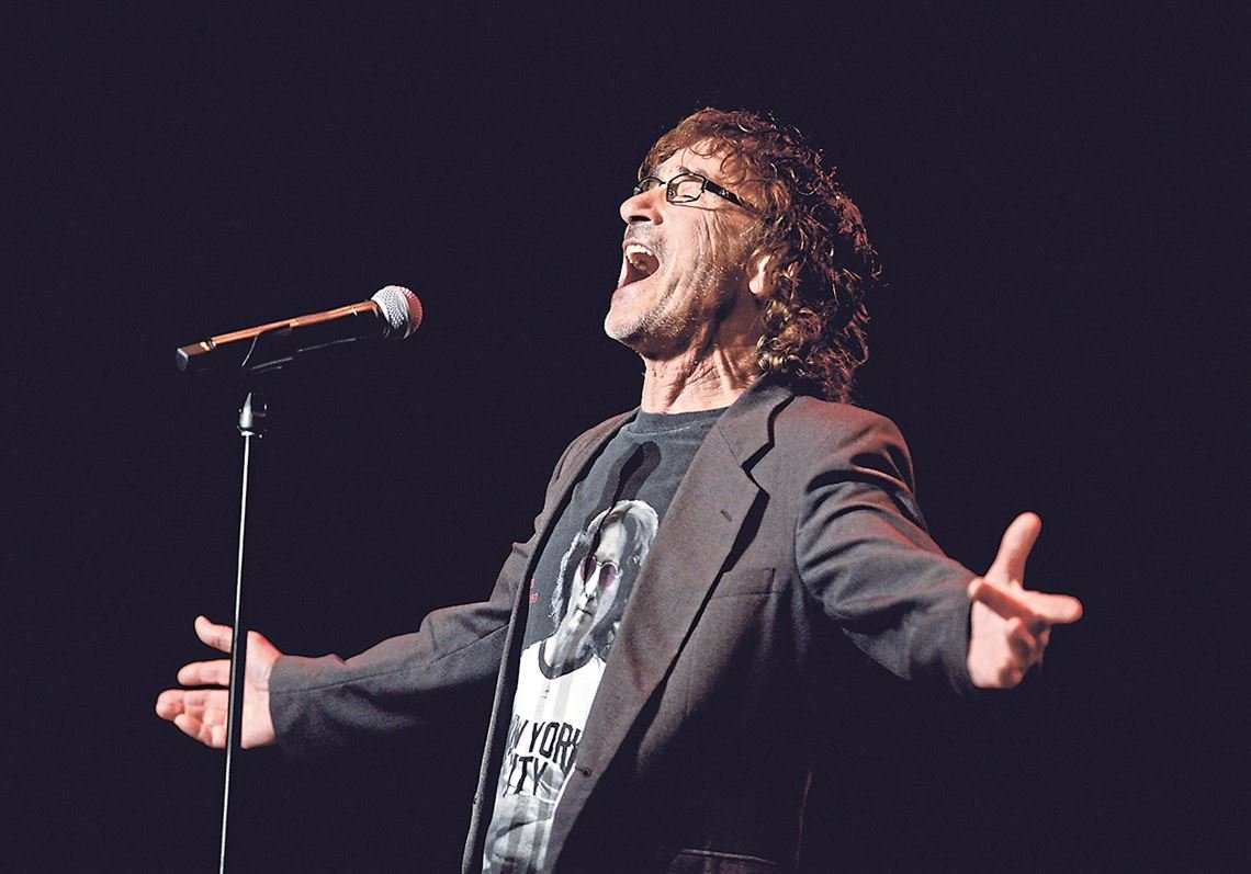NS-DONNIEIRIS-20150404bwChristieMag02-5_1759762463